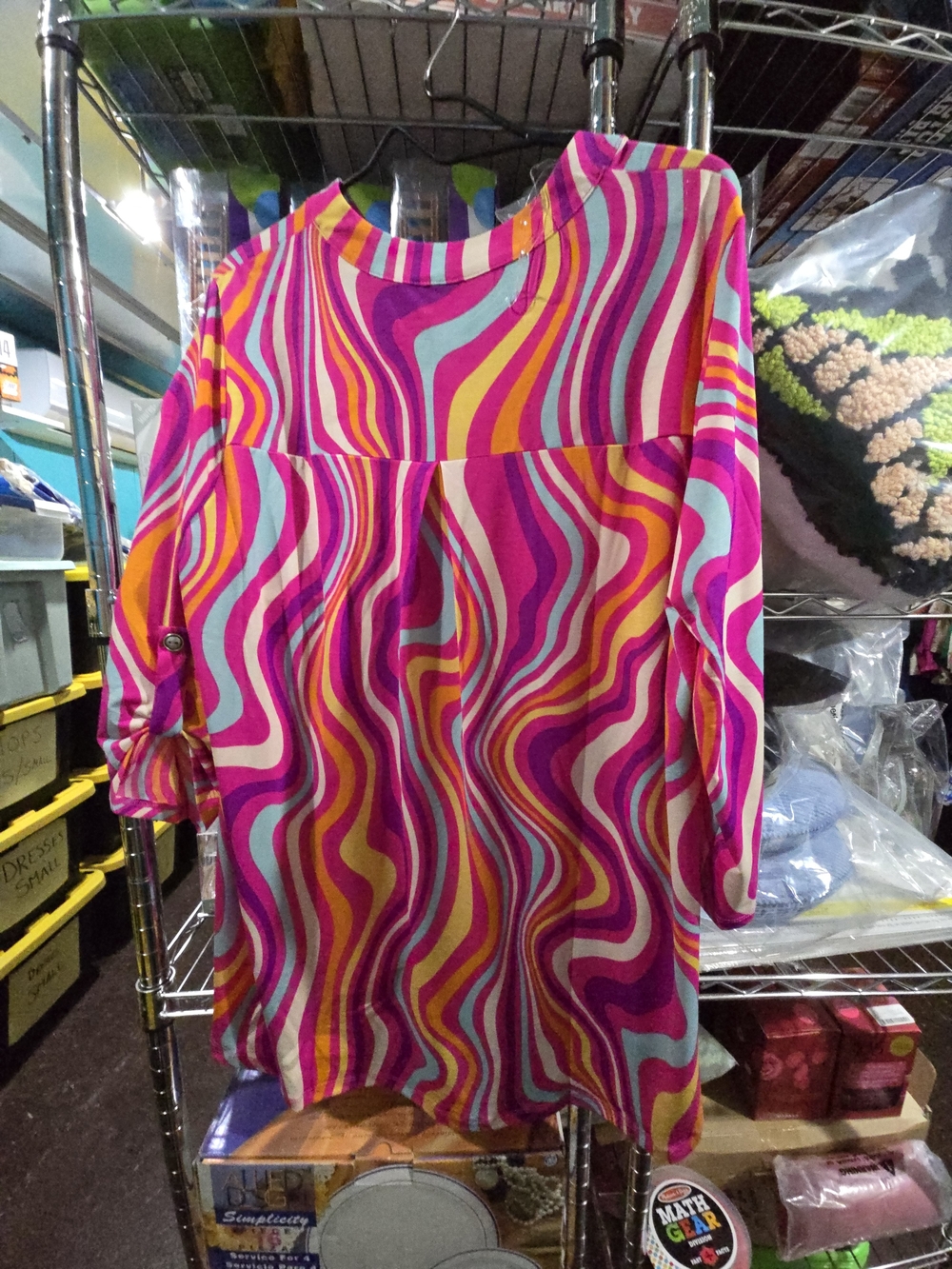 New XL Dear Scarlett Women’s Bright Pink Multi-Color Swirl Tunic Top - Picture 4 of 4